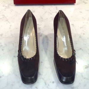 Salvatore Ferragamo Brown Suede Calf Whip Stitch and Bow size 6.5 - New